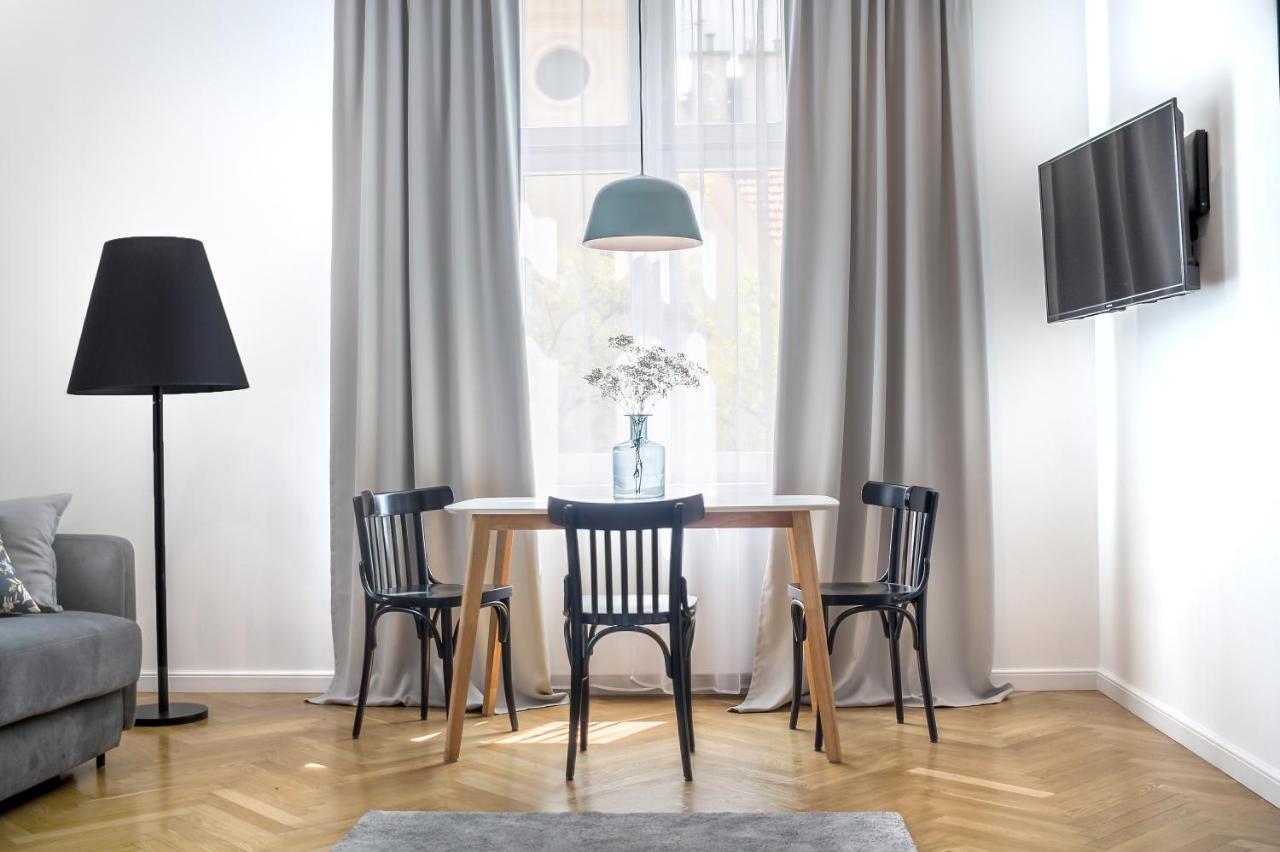 Wanderlust Apartments Cracovia Exterior foto